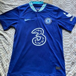 Chelsea 22/23 Home Kit Size small